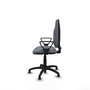Chaise de bureau Algarra avec mécanisme de contact permanent de base, recouverte de tissu gris. Équipée d'une base en polyamide noir, d'accoudoirs fixes et de butées