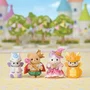 Sylvanian Families 5842 - Les amis des contes de fées - 4 figurines Bébé Ours, Chat Latté, Persan et Husky