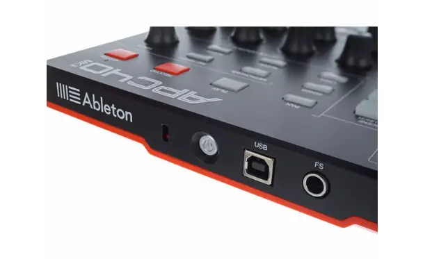 AKAIPRO APC40 Mk2 - Contrôleur USB pour Ableton Live avec Feedback RGB et 8 Faders