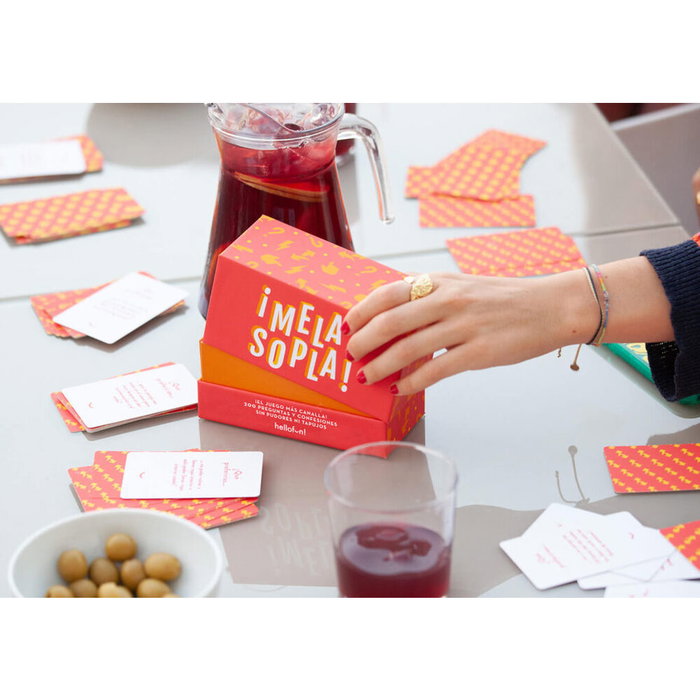 HELLOFUN! Jeu de société ¡Me La Sopla! en français - Boîte jeu questions (+18 ans, +4 joueurs) pour soirée entre amis
