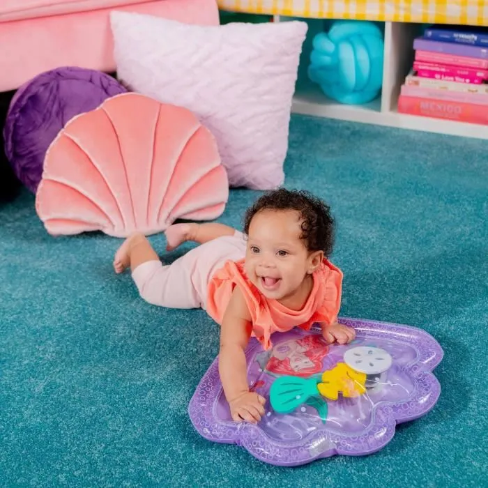 Disney Baby Tapis d'eau sensoriel gonflable Ariel La Petite Sirène Bright Starts - Jeu d'éveil pour bébé 0-12 mois - Facile à nettoyer et pliable