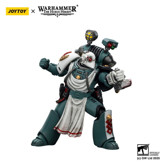 Warhammer 40,000: Sons of Horus figurine Legion Apothecary 12 cm