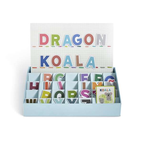 Apli Juego magnético el alfabeto bilingüe - Jeu magnétique de l'alphabet bilingue espagnol-anglais avec 44 pièces pour découvrir 30 mots - Dimensions : 21x5,5x31 cm Apli Juego magnético el alfabeto bilingüe - Jeu magnétique de l'alphabet bilingue espagnol-anglais avec 44 pièces pour découvrir 30 mots - Dimensions : 21x5,5x31 cm