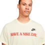 T-shirt à manches courtes homme Nike Have A Nice Day Beige 8 ans