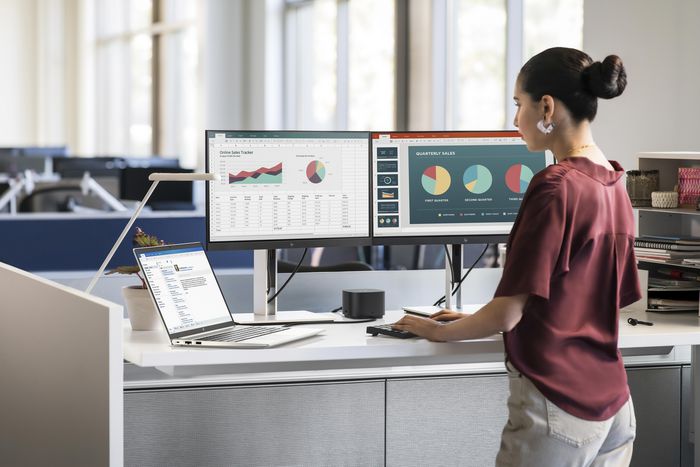 HP Station d'accueil Thunderbolt 4 G4 280 W avec câble combo - Compatible multi-marques, jusqu'à 4 écrans 4K, ports multiples (USB-C, HDMI, DisplayPort, USB-A, RJ45)