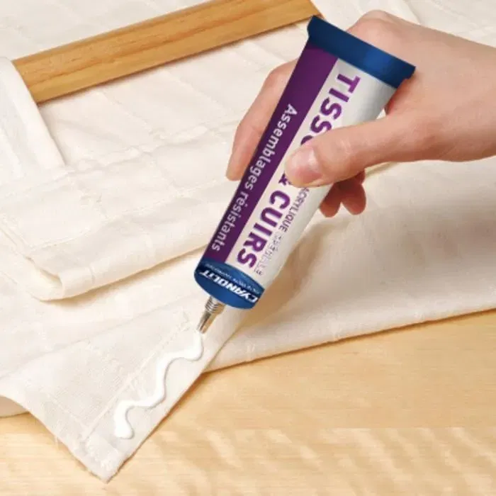 Cyanolit - Colle spéciale tissu flexible et durable pour réparations textiles, coton, lin, cuir, laine, tissus synthétiques, tube 50g