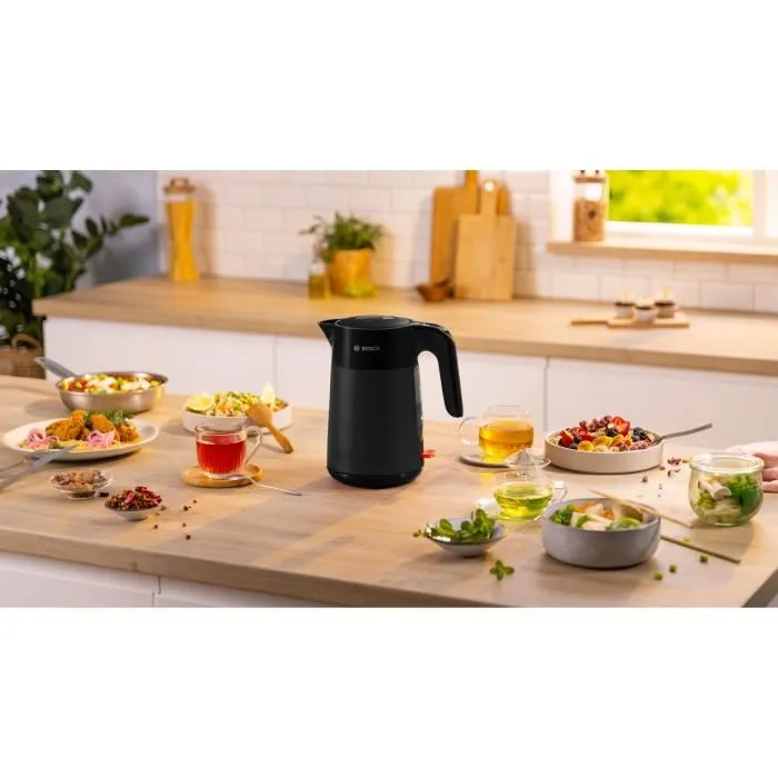 Bosch Bouilloire Electrique MyMoment TWK2M163 - 2400W - 1.7L - Noire Mate - Indicateur de Tasses et Niveau d'Eau - Filtre Anti-Calcaire - Arrêt Automatique