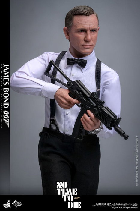 Hot Toys Movie Masterpiece figurine 1/6 James Bond 30 cm
