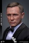 Hot Toys Movie Masterpiece figurine 1/6 James Bond 30 cm