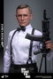 Hot Toys Movie Masterpiece figurine 1/6 James Bond 30 cm