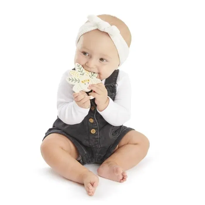 Sophie La Girafe Anneau de dentition mille-feuille pour bébé en caoutchouc naturel avec textures apaisantes pour poussées dentaires