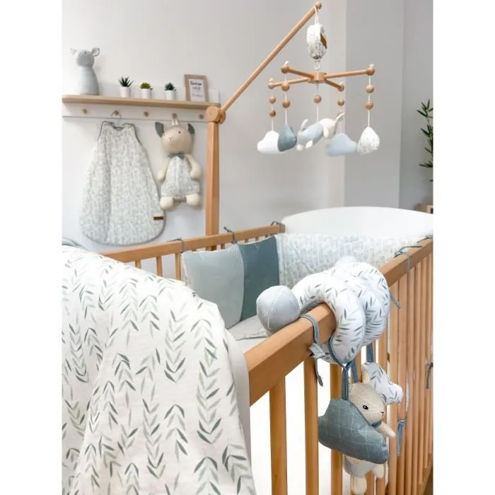 Domiva Matelas à langer Filou avec housse et éponge imperméable - Imprimé feuillage et carreaux sur fond vert thym, thème crochet authentique Domiva Matelas à langer Filou avec housse et éponge imperméable - Imprimé feuillage et carreaux sur fond vert thym, thème crochet authentique