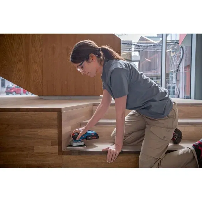 Bosch Professional Ponceuse vibrante GSS 18V-13 sans batterie pour professionnels - 06019L0100