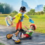 Playmobil - Figurine Paramedic avec Patient City Life 71245, Carton de présentation polyglotte (français, anglais, allemand, italien, portugais, espagnol)