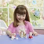 Sylvanian Families 5802 - La Cachette aux Oeufs - Coffret avec Bébé Lapin Marguerite Articulé, Panier et Oeufs - Jouet d'Imagination pour Enfants dès 3 Ans