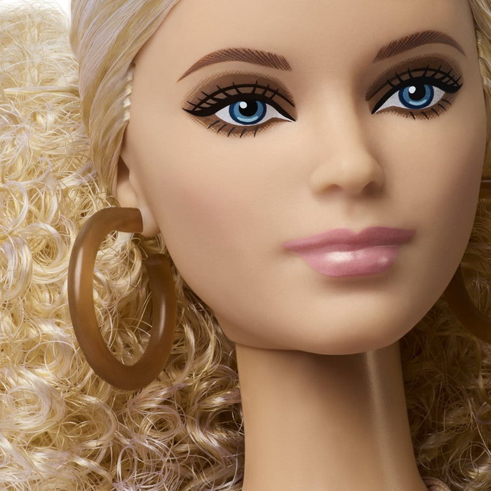 Mattel Barbie Signature Barbie Basics Modèle 07