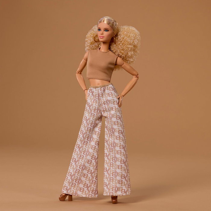 Mattel Barbie Signature Barbie Basics Modèle 07