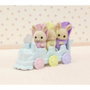 Sylvanian Families Les triplés Lapin Crème et accessoires de bain - 5707