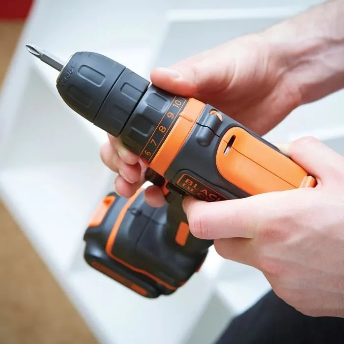 Black+Decker BDCDD12KB-QW Visseuse-Dévisseuse sans fil 12V, coffret avec 2 batteries 1.5 Ah Li-ion, chargeur, 10 positions de couple