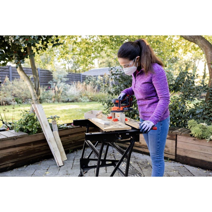 Black + Decker WM825-XJ Établi-étau Pliable Black + Decker WM825-XJ Établi-étau Pliable