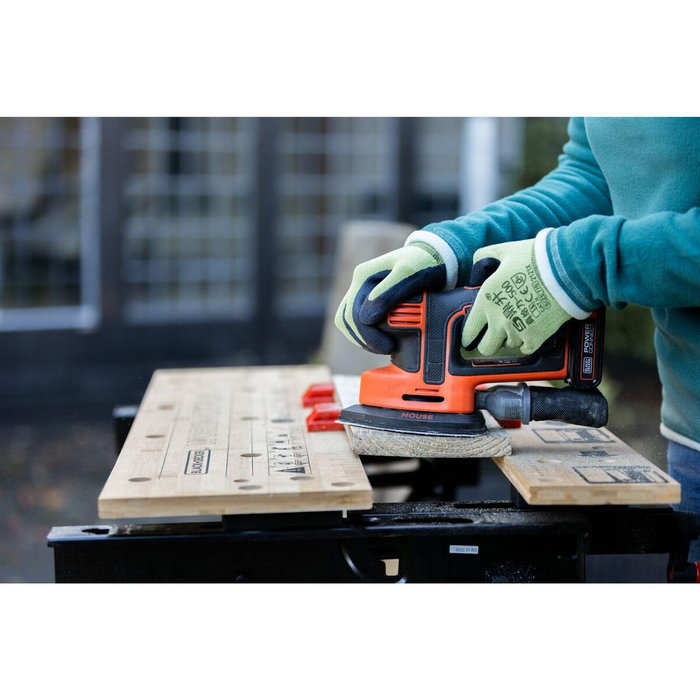 Black + Decker WM825-XJ Établi-étau Pliable Black + Decker WM825-XJ Établi-étau Pliable