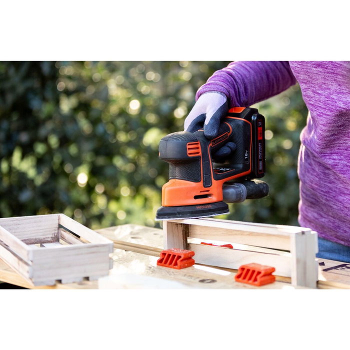 Black + Decker WM825-XJ Établi-étau Pliable Black + Decker WM825-XJ Établi-étau Pliable