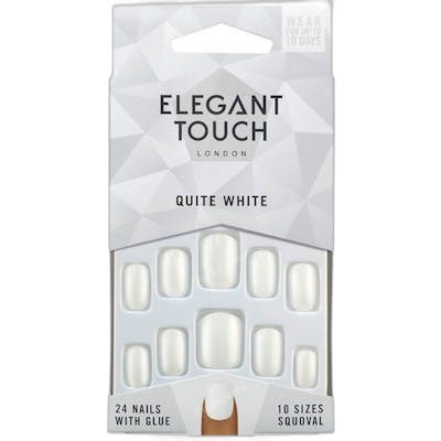 Elegant Touch Polished Colour Faux ongles Squoval Quite White Elegant Touch Polished Colour Faux ongles Squoval Quite White
