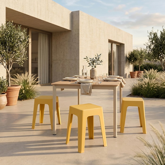 Home Deco Factory Tabouret API. AMARILLO SPECTRA Jaune