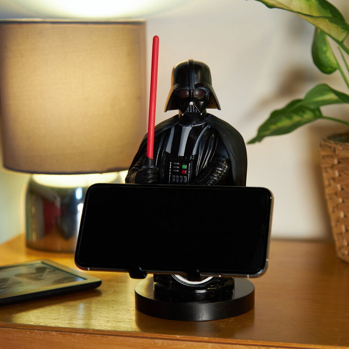 EXQUISITE GAMING Support de chargeur de téléphone Star Wars Dark Vador Un Nouvel Espoir Figure de 20 cm pour contrôleurs et smartphones