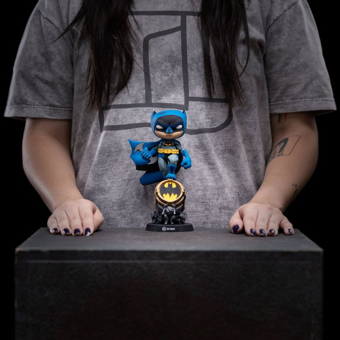 Iron Studios Batman Mini Co. sur Bat-Signal - Variante Bleue