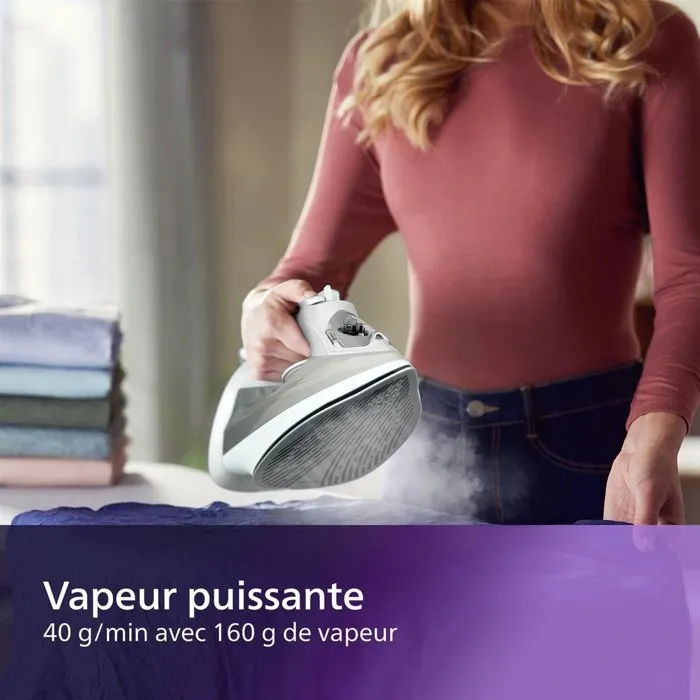 Philips DST5010/10 Fer à repasser vapeur Série 5000 - Semelle SteamGlide Plus - 2400W - 40 g/min vapeur continue - Système anticalcaire - Blanc
