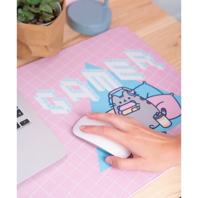 ERIK - Tapis de souris gaming Pusheen avec base antidérapante pour clavier et souris - 80x35cm - Surface textile imperméable haute densité