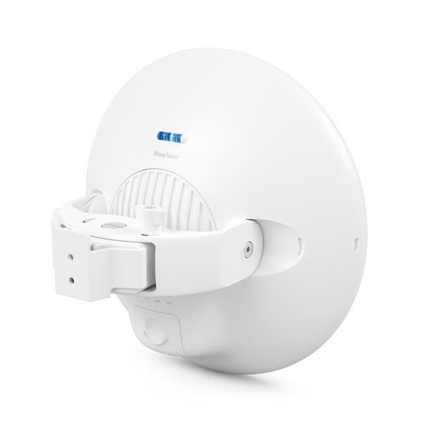 Ubiquiti Station PtMP 60 GHz avec technologie Wave, radio de secours 5 GHz, portée jusqu'à 5 km, support mode routeur et antenne GPS intégrée