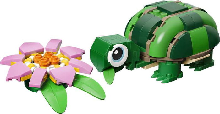 LEGO Creator 3-en-1 La Tortue et la Fleur de Nénuphar 31377