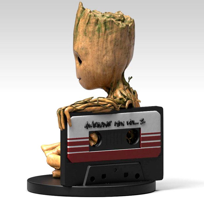 SEMIC STUDIO Figure Tirelire Baby Groot Cassette Gardiens de la Galaxie 2 Marvel - 17cm - PVC