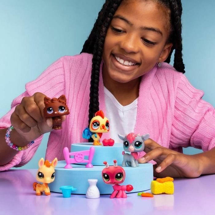Bandai Littlest Pet Shop Collector Set Thème de la ferme avec 5 animaux et accessoires