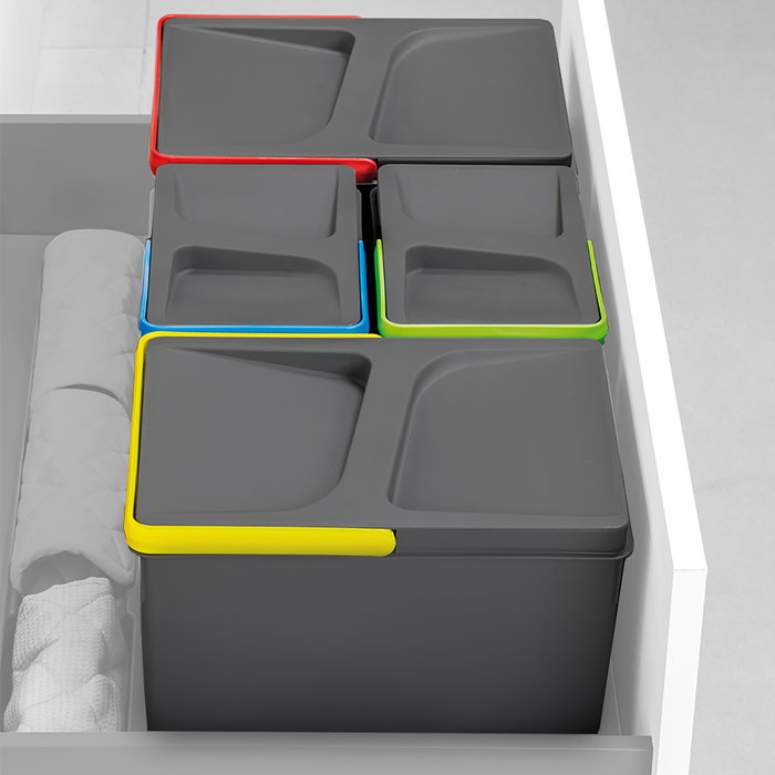 Emuca Kit poubelle de tri sélectif pour tiroir de cuisine avec socle Recycle hauteur 266mm, 2x15litres, 2x7litres, module 900mm, Plastique Gris antracite Emuca Kit poubelle de tri sélectif pour tiroir de cuisine avec socle Recycle hauteur 266mm, 2x15litres, 2x7litres, module 900mm, Plastique Gris antracite