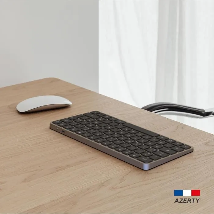 Mobility Lab Clavier sans fil triple Bluetooth et récepteur USB 2.4 GHz KP430W AZERTY compact avec touches plates et raccourcis multimédia, jusqu'à 29 jours d'autonomie