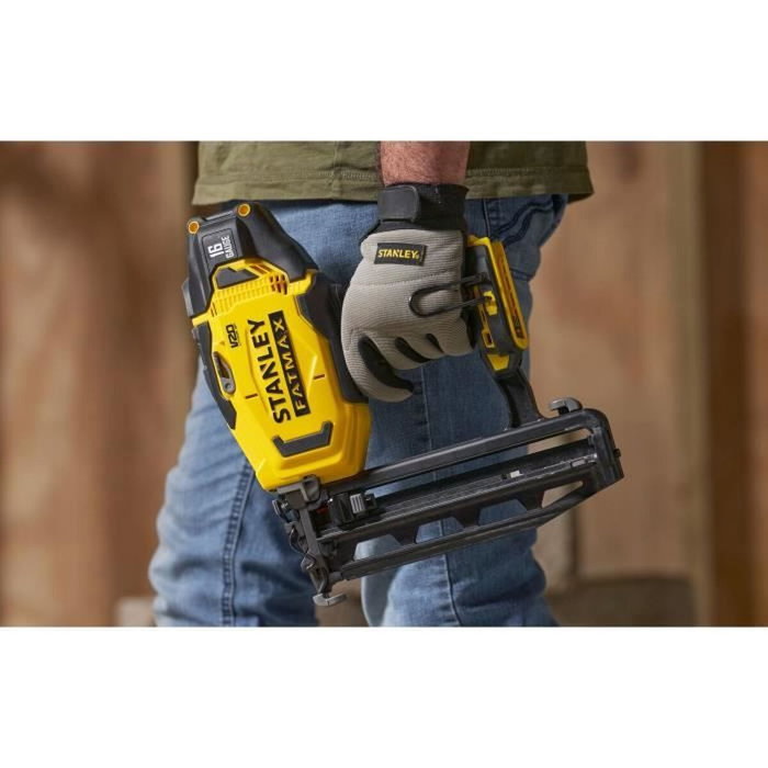Stanley Fatmax SFMCN616D2K-QW Cloueur de finition sans fil 18V avec 2 batteries 2Ah