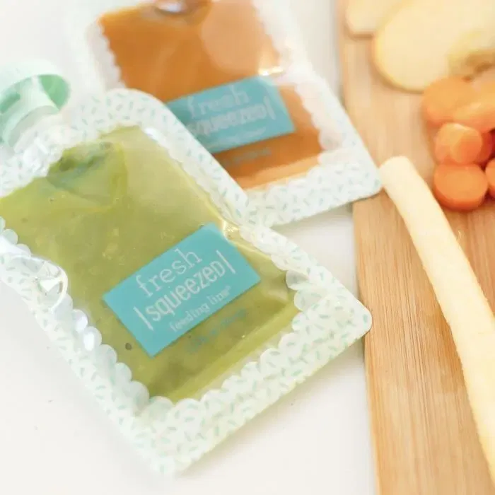 Infantino - Pack de 25 gourdes réutilisables 100 g - Compatibles Squeeze Station - Sans BPA, PVC, phtalates - Pour purées, yaourts, compotes maison