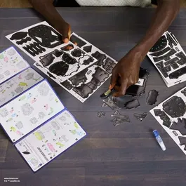 Spin Master Puzzle 4D Build - Star Wars Casque de Dark Vador Modèle 3D à Assembler, Figurine de Collection