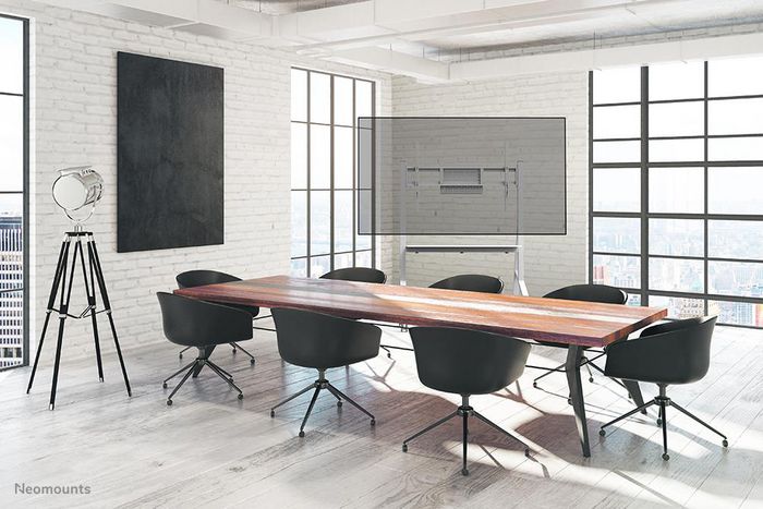 Neomounts FL50-525WH1 Support au sol mobile pour écran plat/tactile 55 à 86", 4 roues à blocage, étagère multimédia incluse, réglable en hauteur, blanc