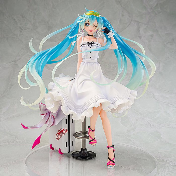 Hatsune Miku GT Project Original PVC 1/7 Vacation Style Ver. 24 cm Hatsune Miku GT Project Original PVC 1/7 Vacation Style Ver. 24 cm