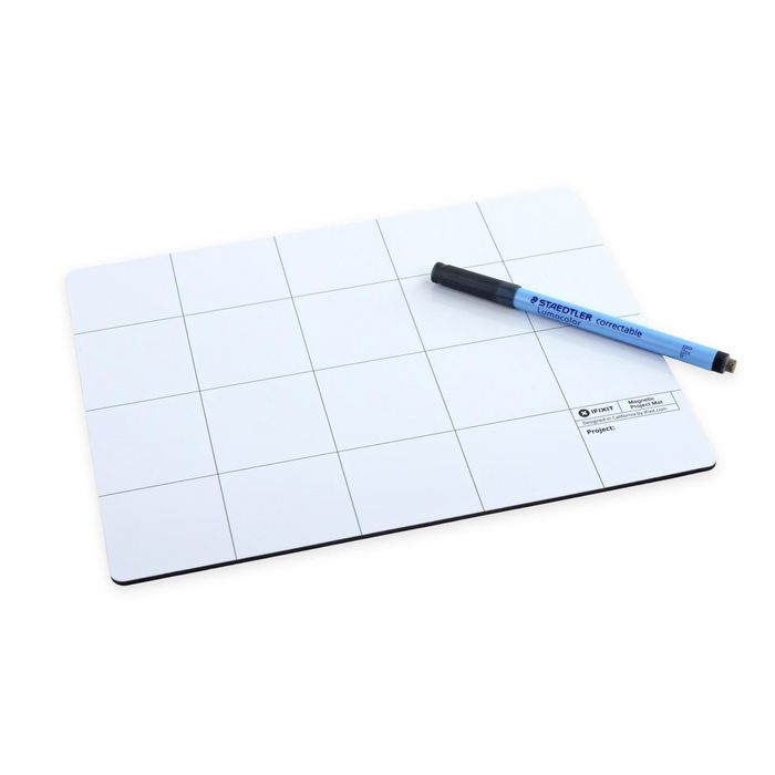 iFixit Magnetic Project Mat Pro - Tapis de réparation magnétique 8x10 pouces (203 x 254 mm) avec surface effaçable, organisation des vis et stylo inclus iFixit Magnetic Project Mat Pro - Tapis de réparation magnétique 8x10 pouces (203 x 254 mm) avec surface effaçable, organisation des vis et stylo inclus