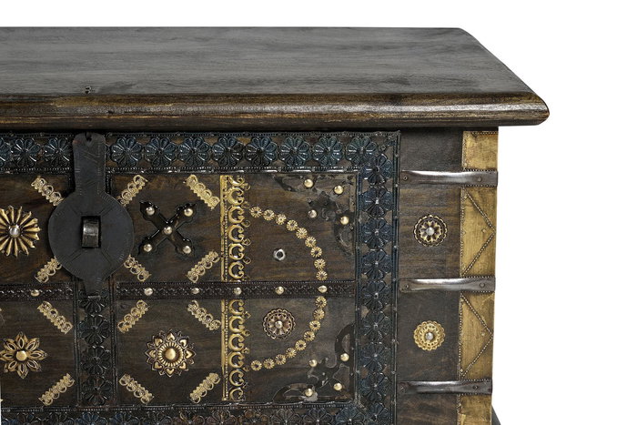 GINER Y COLOMER - Coffre de rangement en bois de manguier massif couleur marron foncé - Décor ancien avec détails en bronze et métal - Dimensions : 80 x 40 x 46 cm