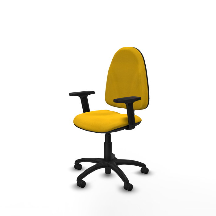 Chaise de bureau Algarra avec mécanisme de contact permanent de base, rembourrée de tissu jaune. Équipée d'une base en polyamide noir, d'accoudoirs 2D et de roulettes pour parquet