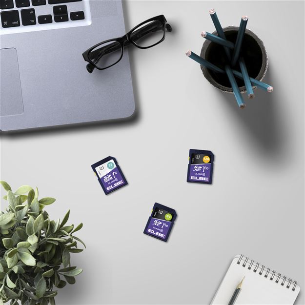 ELBE SD-1032 Carte mémoire SD 32GB, Classe de vitesse UHS-I U1, Pour enregistrement vidéo Full HD 1080p, Compatible appareils photo