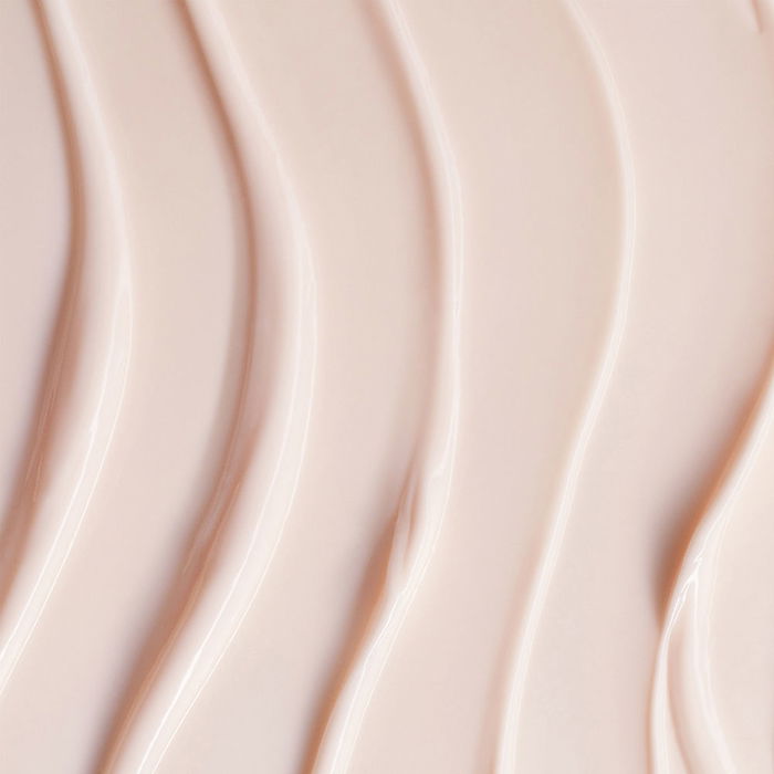 Shiseido Vital Perfection Crème Douce Avancée Liftante et Raffermissante pour Femme 50 ml Shiseido Vital Perfection Crème Douce Avancée Liftante et Raffermissante pour Femme 50 ml