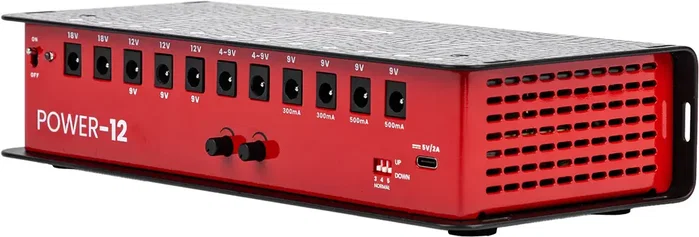 GATOR Fuente De Alimentación para Pedalboard: 12 salidas ? 2300 mA