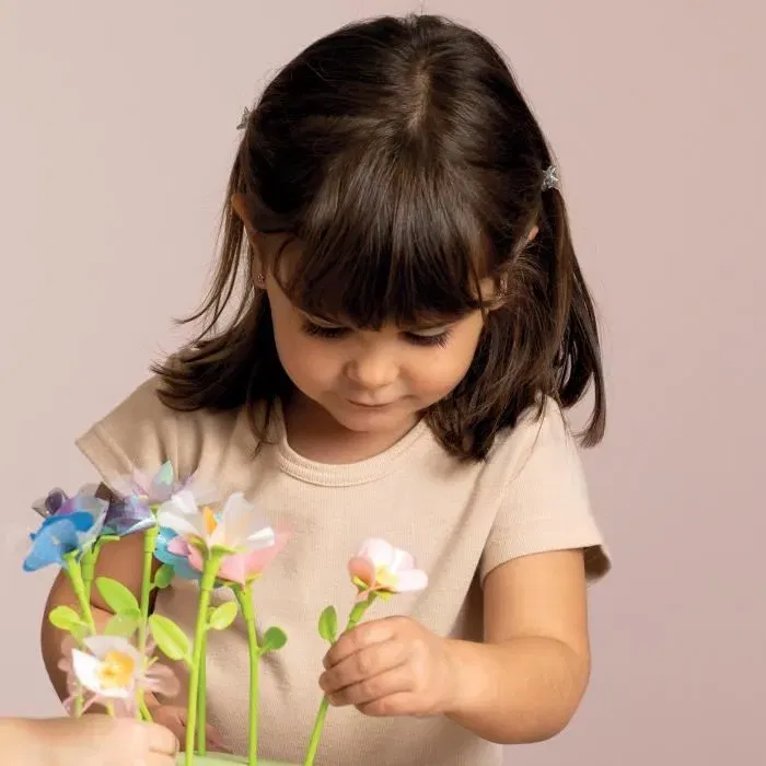 Smoby Set de Recharge Fleurs, 16 Fleurs à Créer, Accessoires Tissu et Tiges, Jeu Créatif Enfant 3 ans et plus